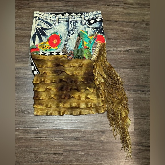 AMAZING One of a Kind Upcycled/Reworked Bebe Skirt. Size 32. - Picture 6 of 16